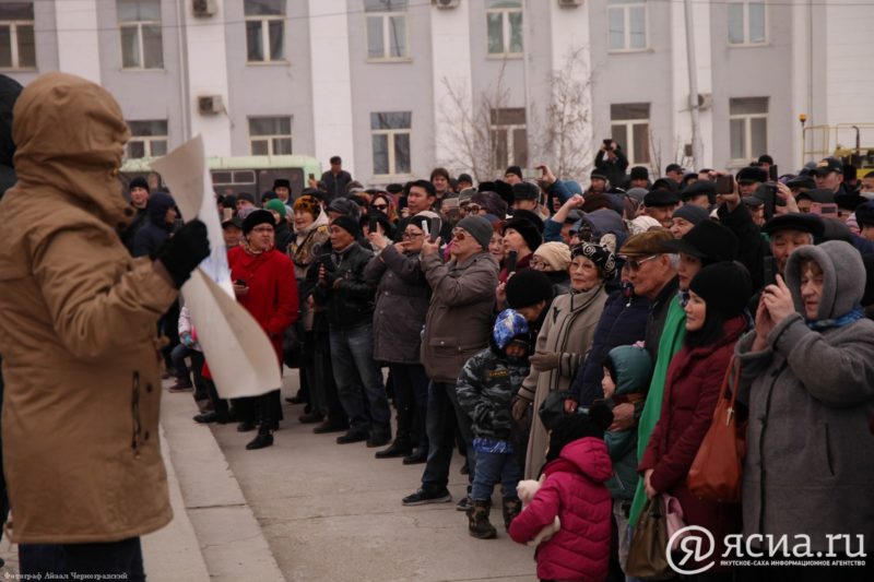 Друзья, как ни садитесь, всё в музыканты не годитесь!