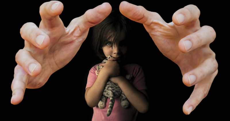 Насилие над детьми – откуда корни?