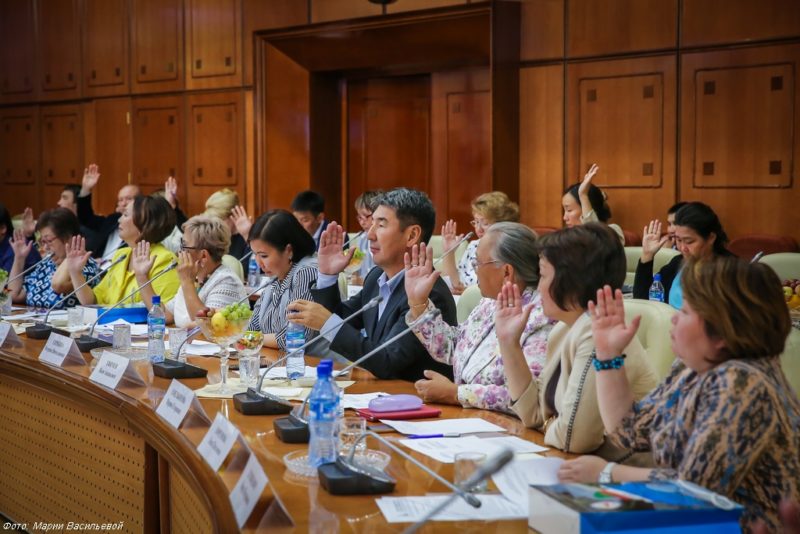 Первые решения новой палаты