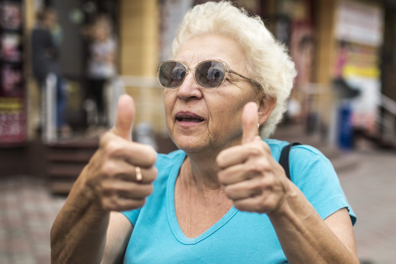 Старикам везде у нас уход?