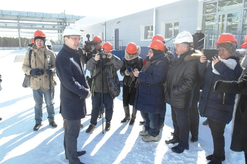 Шесть месяцев — полёт нормальный?