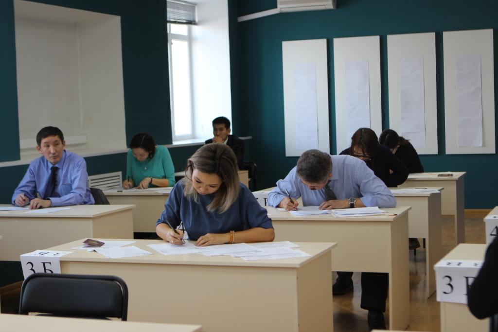 Стартуют главные экзамены