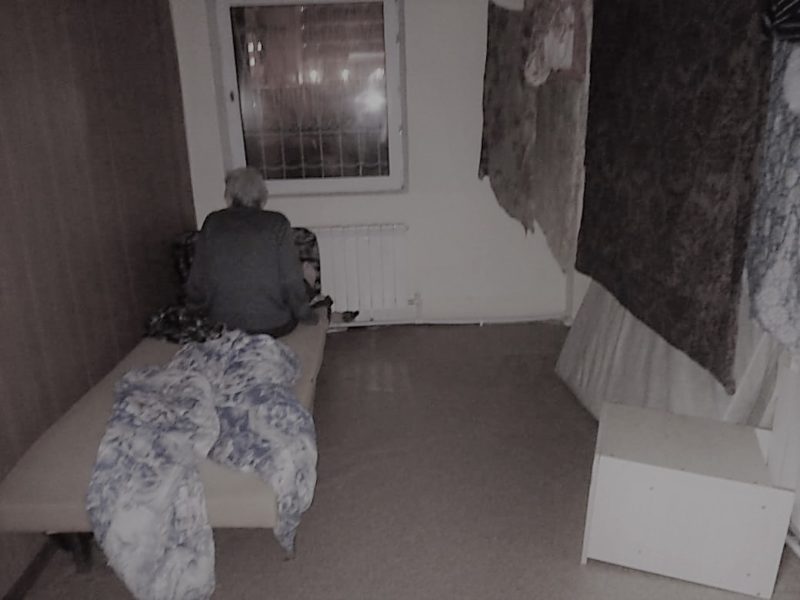 Условия в пансионате для престарелых шокировали нашу читательницу